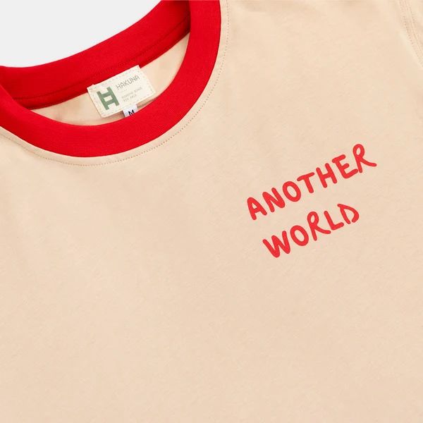 Camiseta Another World