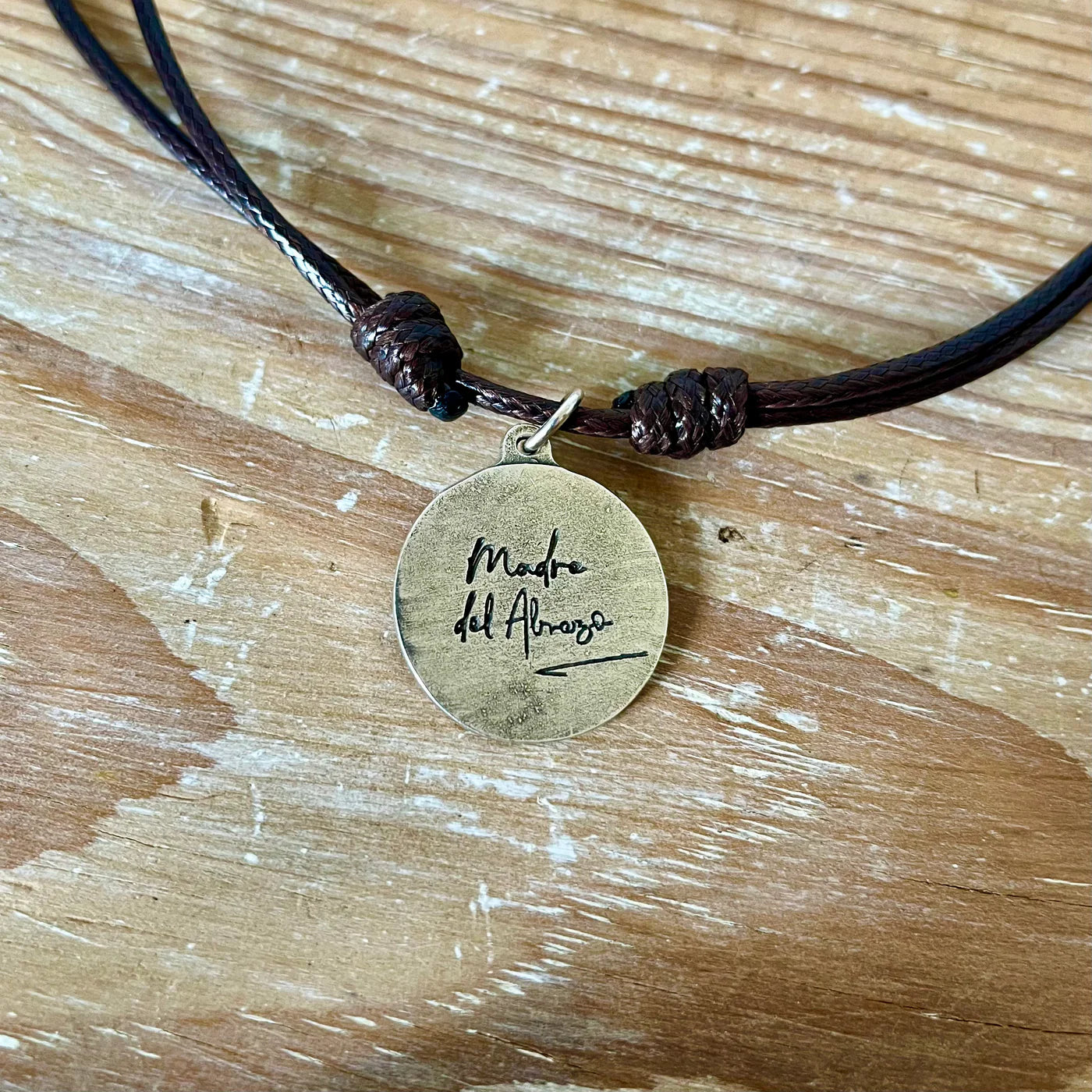 COLLAR MADRE DEL ABRAZO
