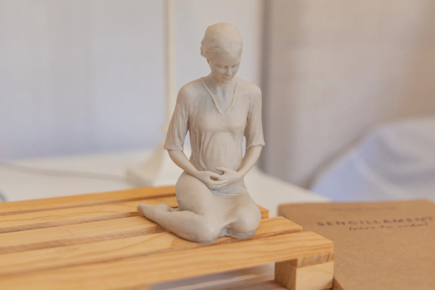 Escultura Madre de Hakuna (12cm)