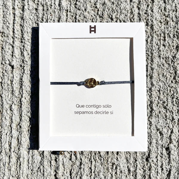 PULSERA DE HILO